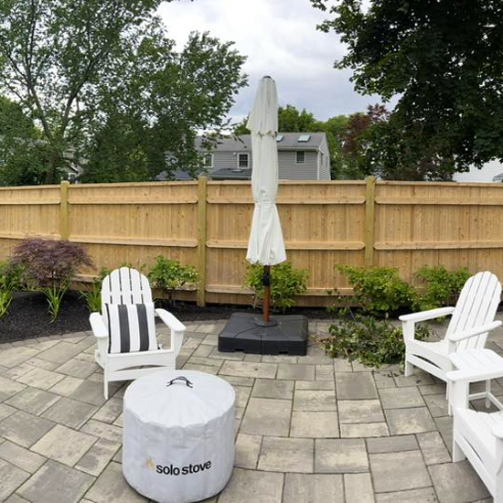 Residential and Commercial wood solid board and picket fences installation and repair